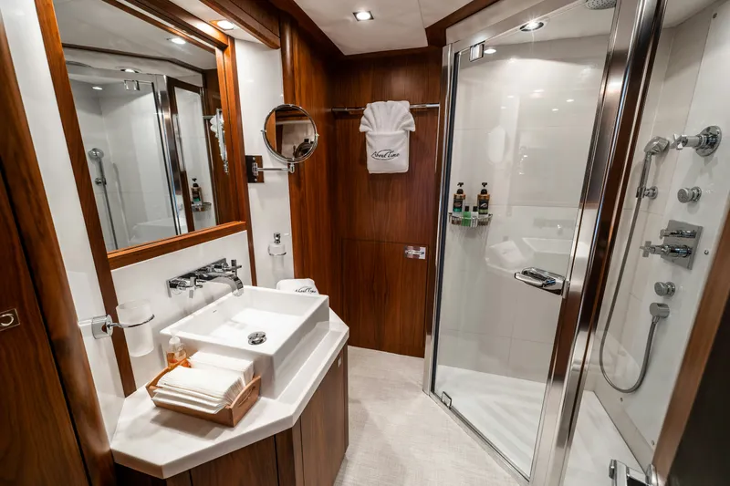 Slide: The Image of Sunseeker Sunseeker 131 Yacht 2010 - 17