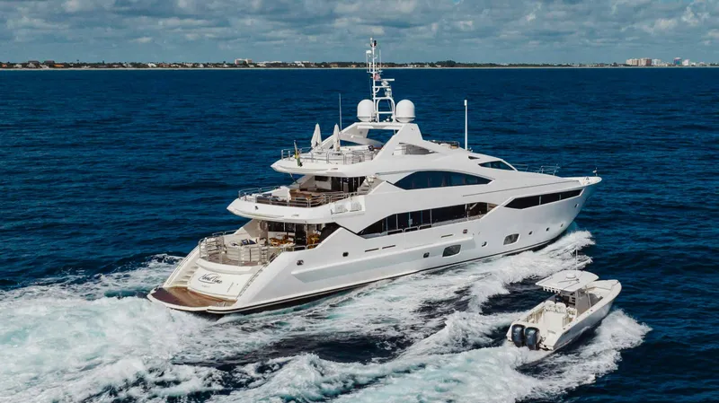 Slide: The Image of Sunseeker Sunseeker 131 Yacht 2010 - 24