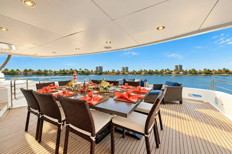 Slide: The Image of Sunseeker Sunseeker 131 Yacht 2010 - 25