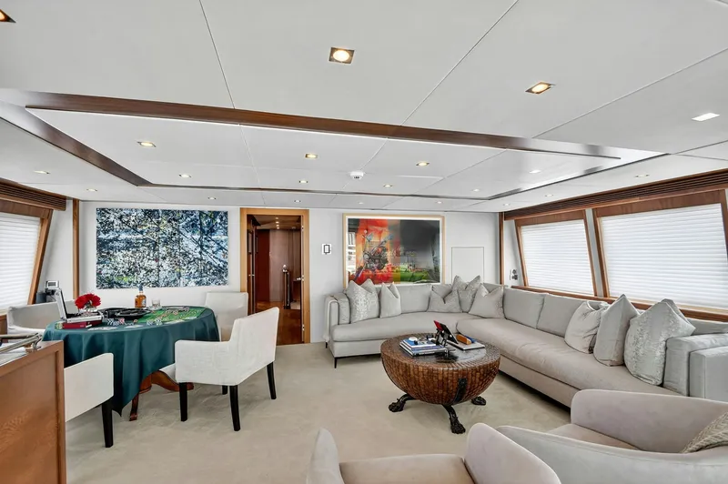Slide: The Image of Sunseeker Sunseeker 131 Yacht 2010 - 27