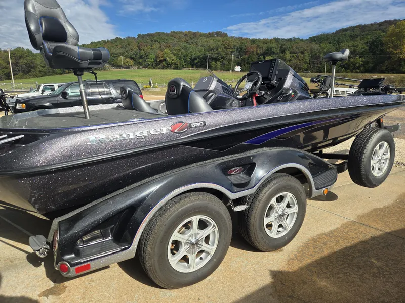Slide: The Image of Ranger Z520C Comanche® 2016 - 5