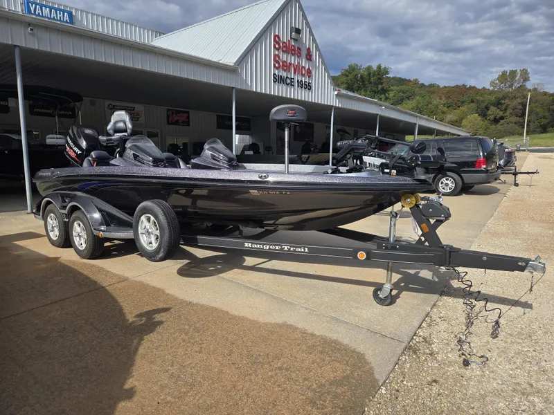 The Image of Ranger Z520C Comanche® 2016 - 0