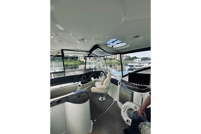 Slide: The Image of Meridian 441 Sedan 2013 - 40