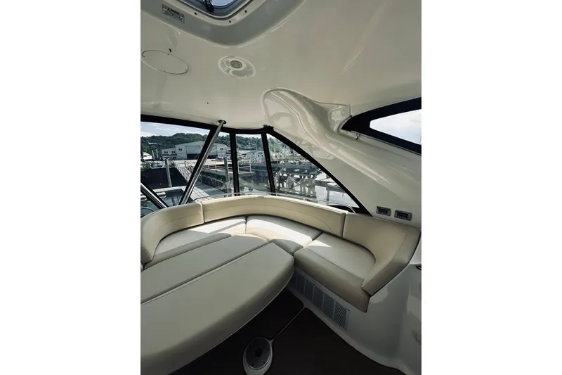 Slide: The Image of Meridian 441 Sedan 2013 - 67