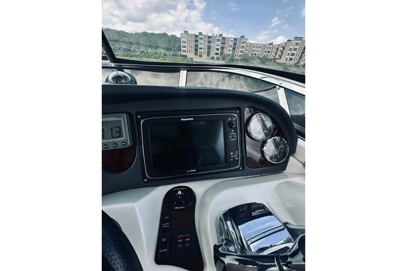 Slide: The Image of Meridian 441 Sedan 2013 - 48