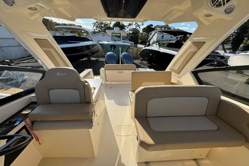 Slide: The Image of Scout 277 Dorado 2024 - 12