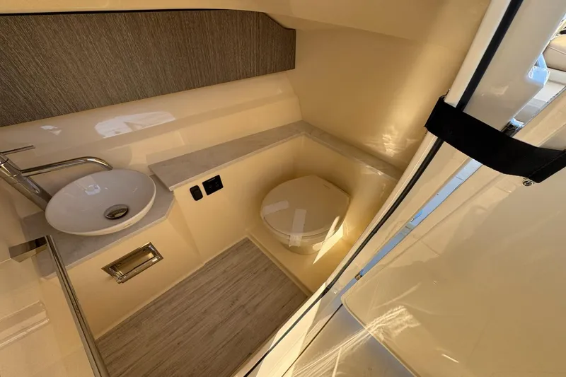 Slide: The Image of Scout 277 Dorado 2024 - 16