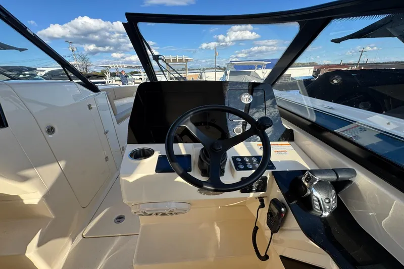 Slide: The Image of Scout 277 Dorado 2024 - 18