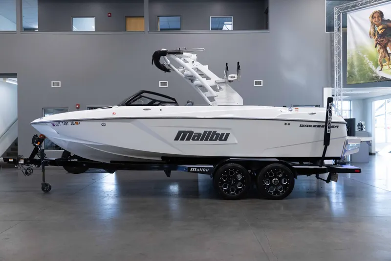 The Image of Malibu 23 LSV 2020 - 0