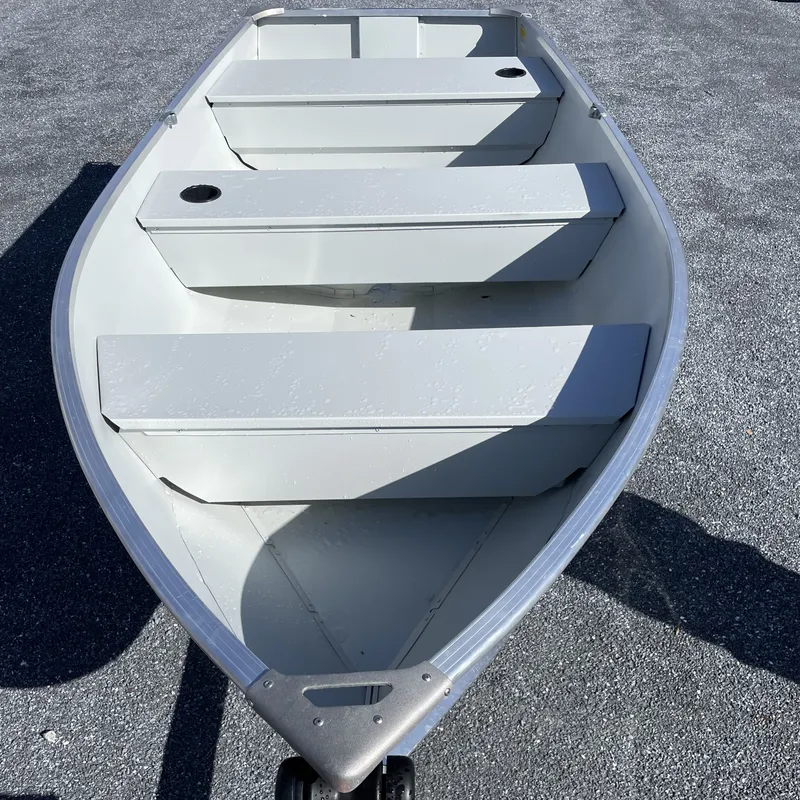 Slide: The Image of Duranautic 12' Utility V 2022 - 1