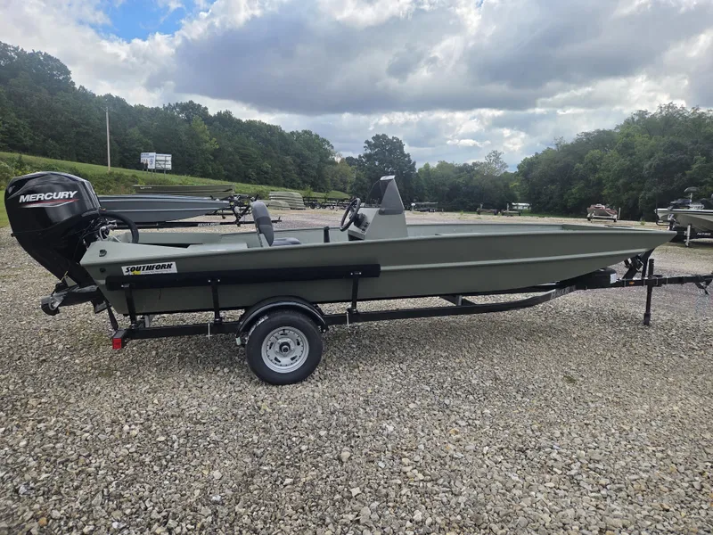Slide: The Image of Southfork 1752 Sport Jet Boat 2027 - 3