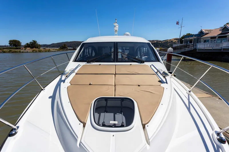 Slide: The Image of Sea Ray Sundancer 400 2017 - 10