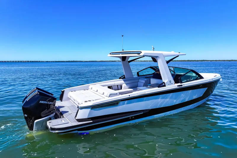 Slide: The Image of Aviara AV32 Outboard 2024 - 14