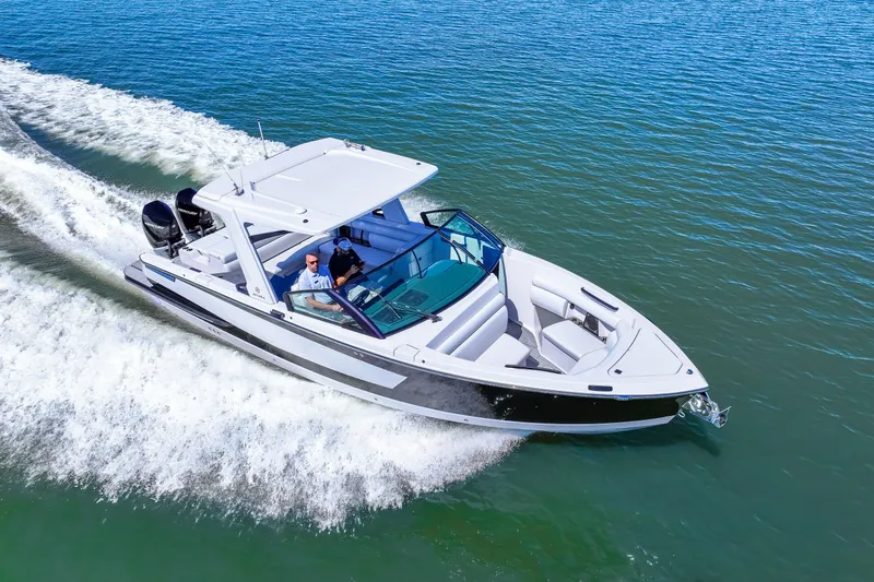 Slide: The Image of Aviara AV32 Outboard 2024 - 23