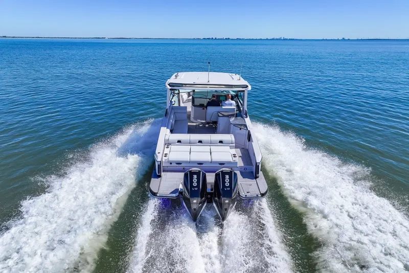 Slide: The Image of Aviara AV32 Outboard 2024 - 26