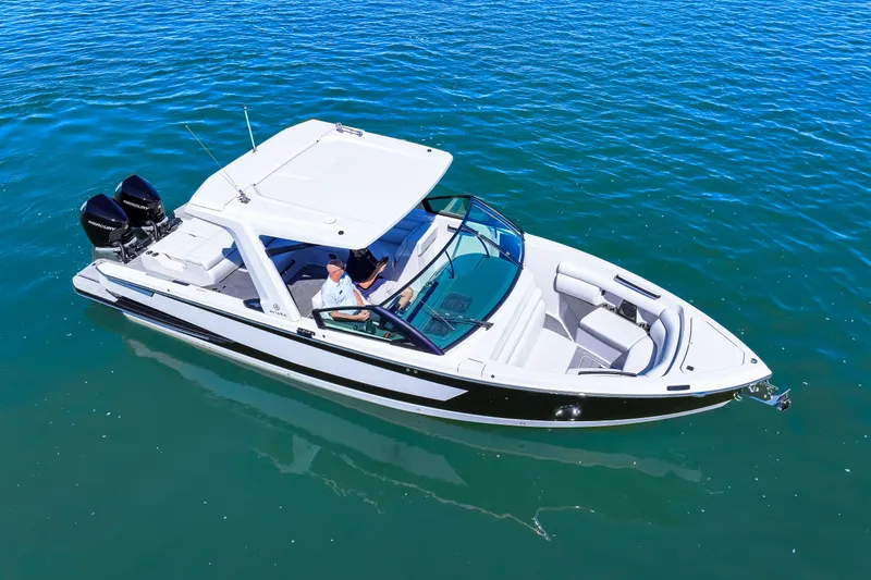 Slide: The Image of Aviara AV32 Outboard 2024 - 3