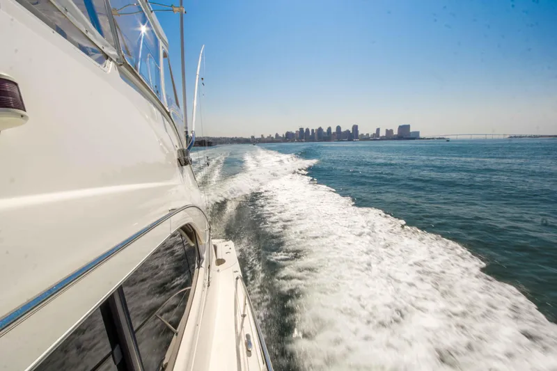 Slide: The Image of Riviera G2 Flybridge 2006 - 10