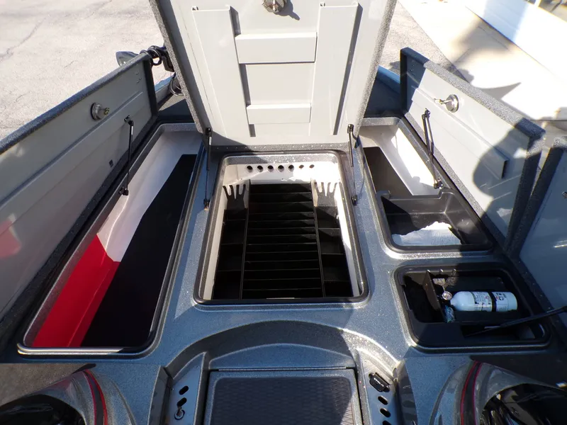 Slide: The Image of Caymas Boats Caymas CX 21 Pro 2022 - 17