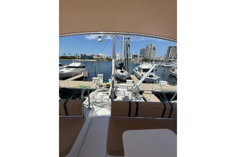 Slide: The Image of Mainship 430 Trawler 2002 - 11