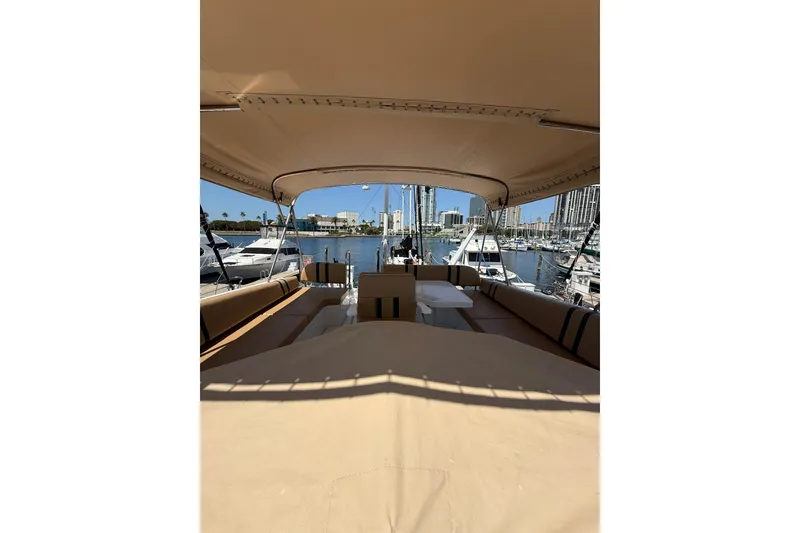 Slide: The Image of Mainship 430 Trawler 2002 - 22