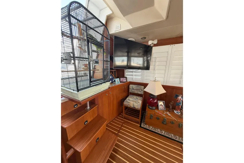 Slide: The Image of Mainship 430 Trawler 2002 - 24