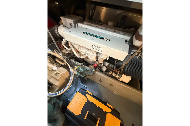 Slide: The Image of Mainship 430 Trawler 2002 - 49