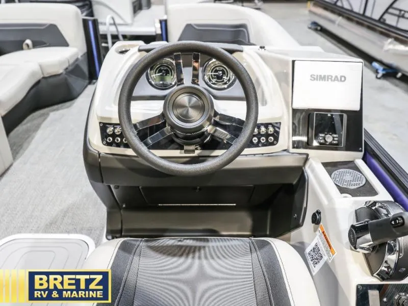 Slide: The Image of Barletta Boats C22UC 2026 - 20