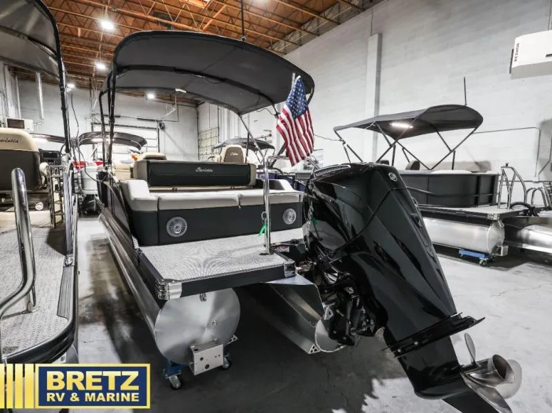 Slide: The Image of Barletta Boats C22UC 2026 - 7