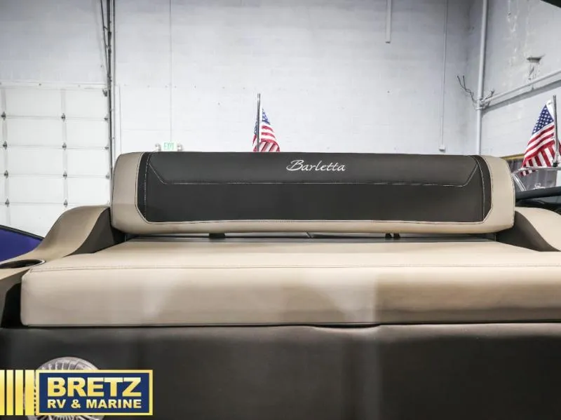 Slide: The Image of Barletta Boats C22UC 2026 - 17