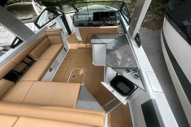 Slide: The Image of Aviara AV32 2024 - 17