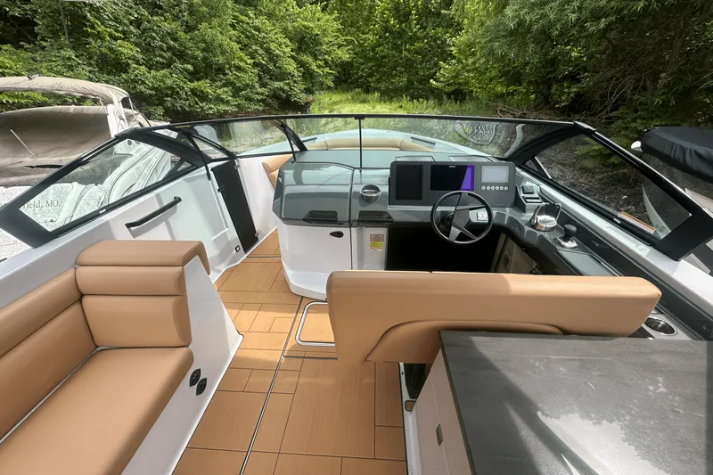 Slide: The Image of Aviara AV32 2024 - 20