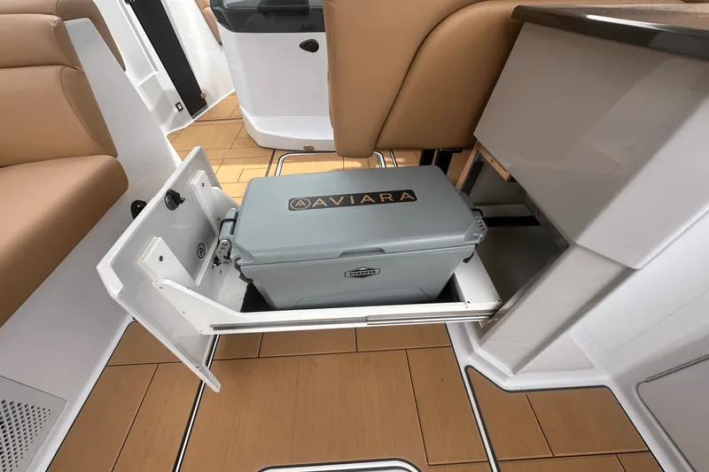 Slide: The Image of Aviara AV32 2024 - 21