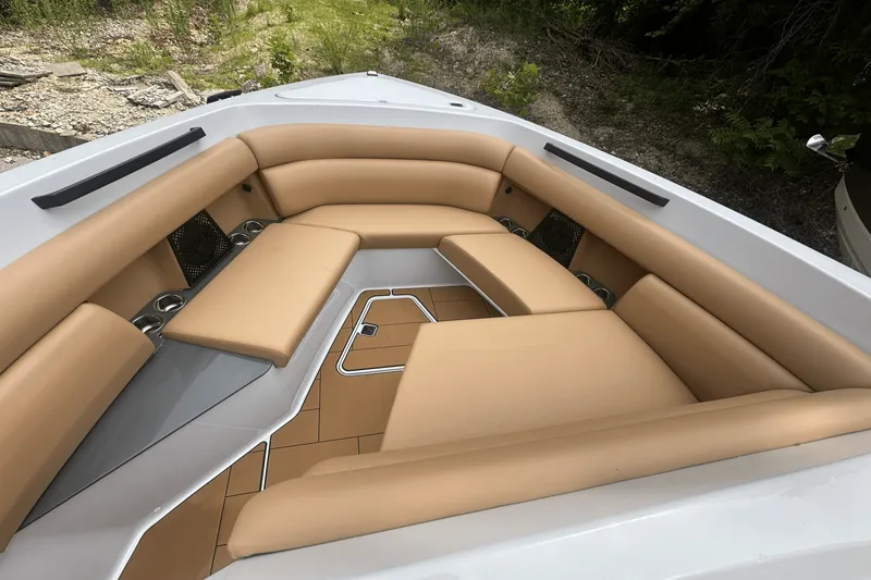 Slide: The Image of Aviara AV32 2024 - 27