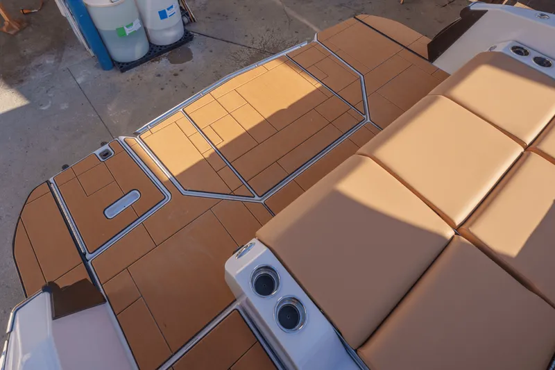 Slide: The Image of Aviara AV32 2024 - 8