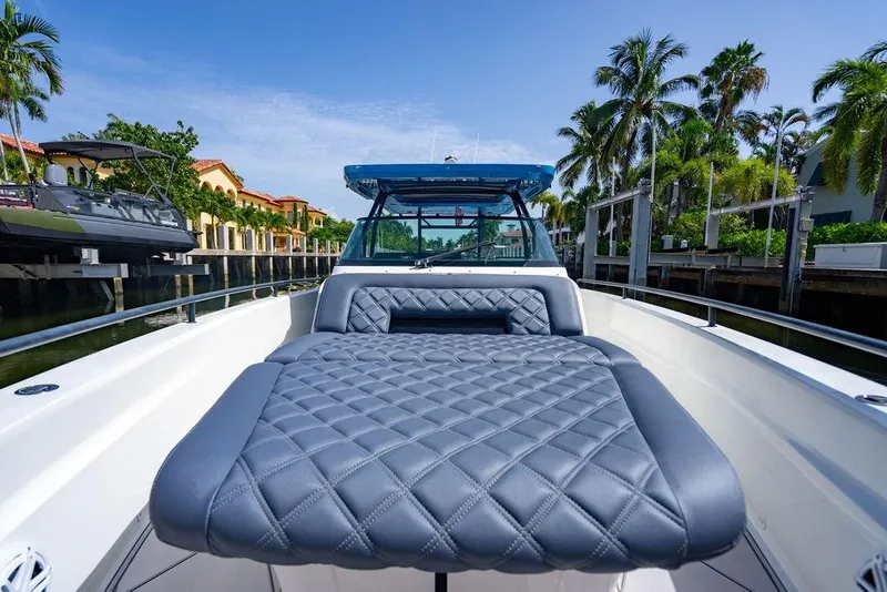 Slide: The Image of Axopar Brabus 37 Sun-Top 2021 - 9