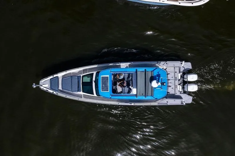 Slide: The Image of Axopar Brabus 37 Sun-Top 2021 - 4
