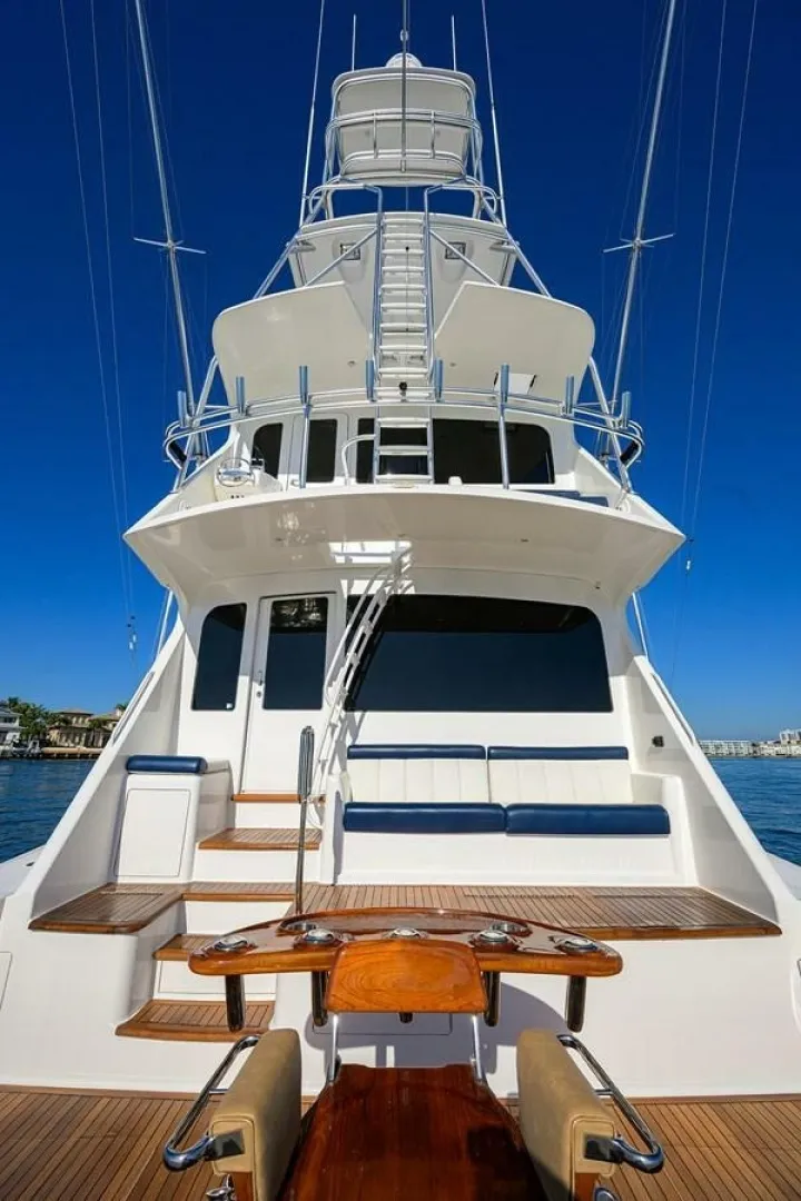 Slide: The Image of Viking Enclosed Flybridge 2010 - 1