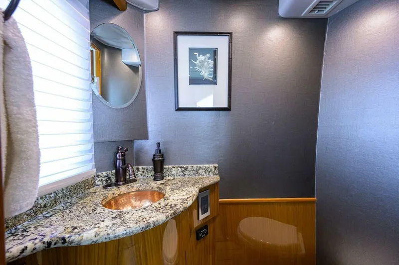 Slide: The Image of Viking Enclosed Flybridge 2010 - 12