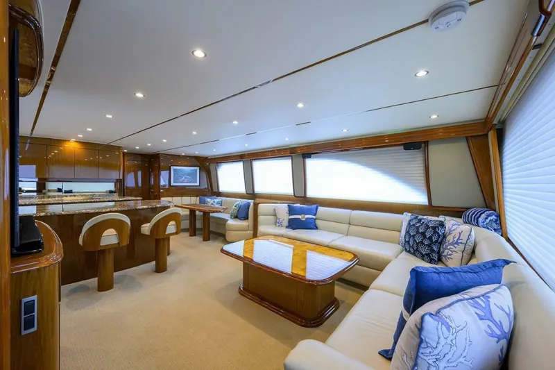Slide: The Image of Viking Enclosed Flybridge 2010 - 5