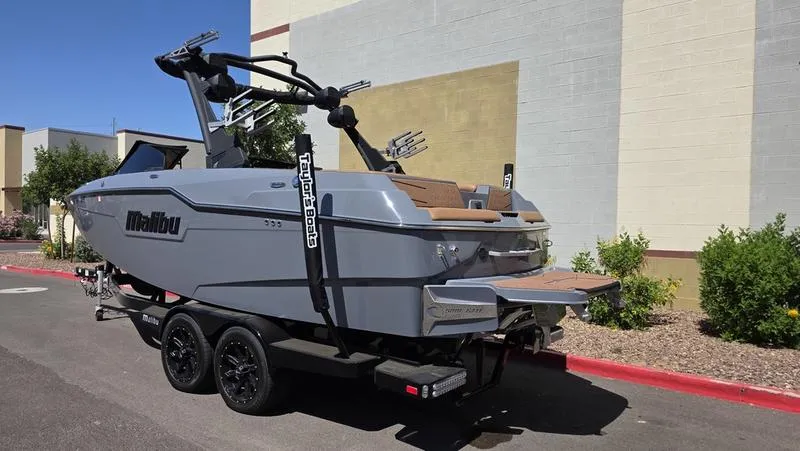 The Image of Malibu M220 2023 - 0