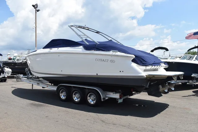 Slide: The Image of Cobalt Boats 302 2012 - 3