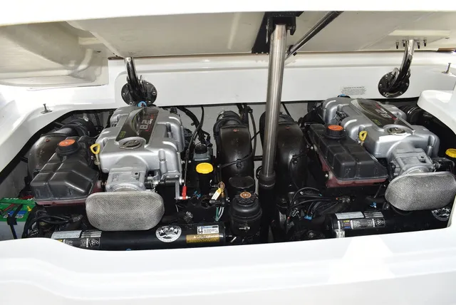 Slide: The Image of Cobalt Boats 302 2012 - 98