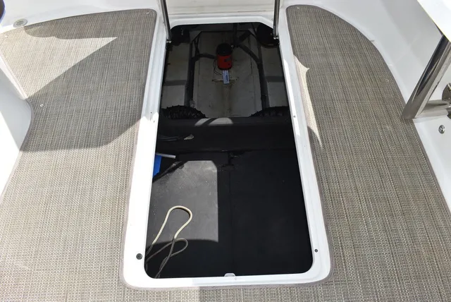 Slide: The Image of Cobalt Boats 302 2012 - 42
