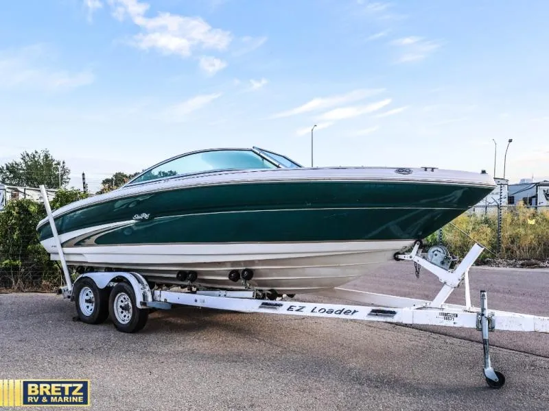 Slide: The Image of Sea Ray 210 2000 - 1
