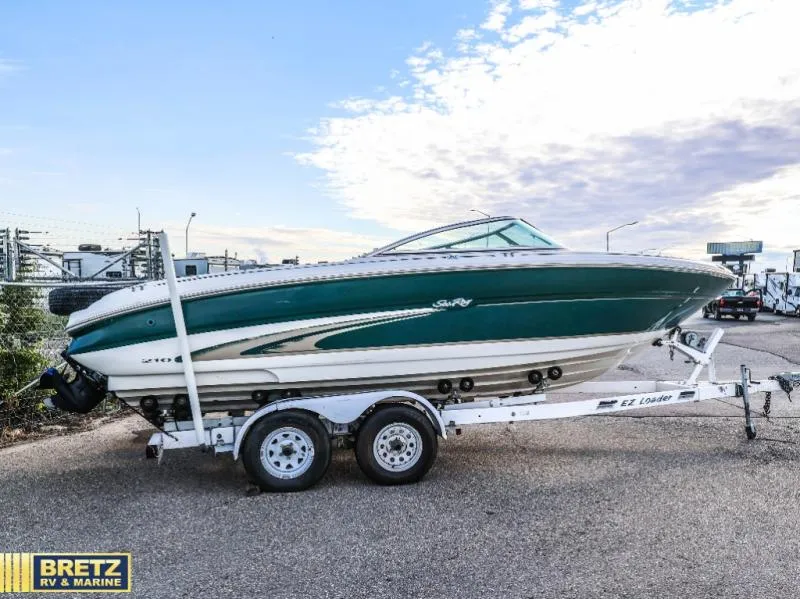 Slide: The Image of Sea Ray 210 2000 - 3