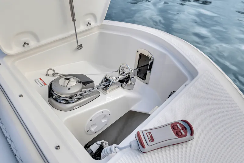Slide: The Image of Sea Ray 370 SUNDANCER OUTBOARD 2023 - 53