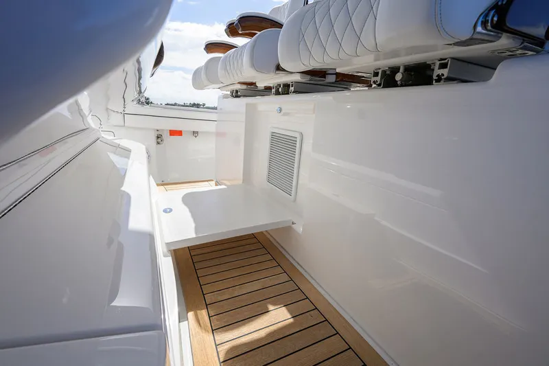 Slide: The Image of Valhalla Boatworks V-46 2023 - 46