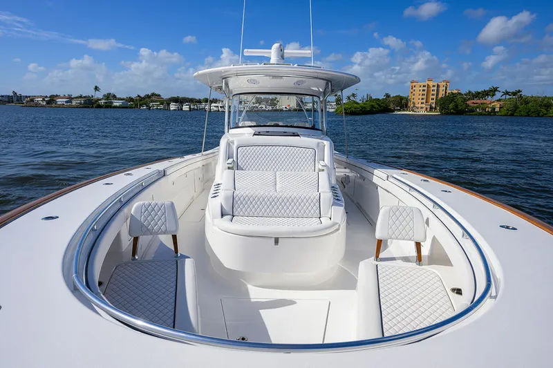 Slide: The Image of Valhalla Boatworks V-46 2023 - 10