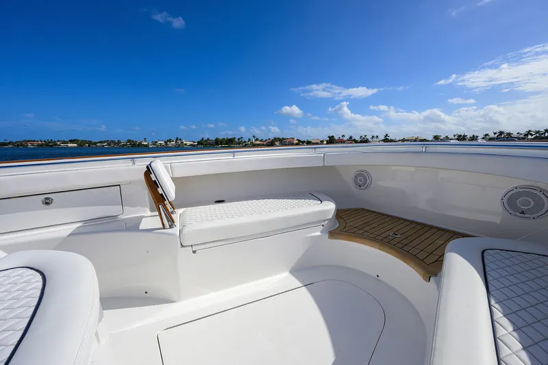 Slide: The Image of Valhalla Boatworks V-46 2023 - 6