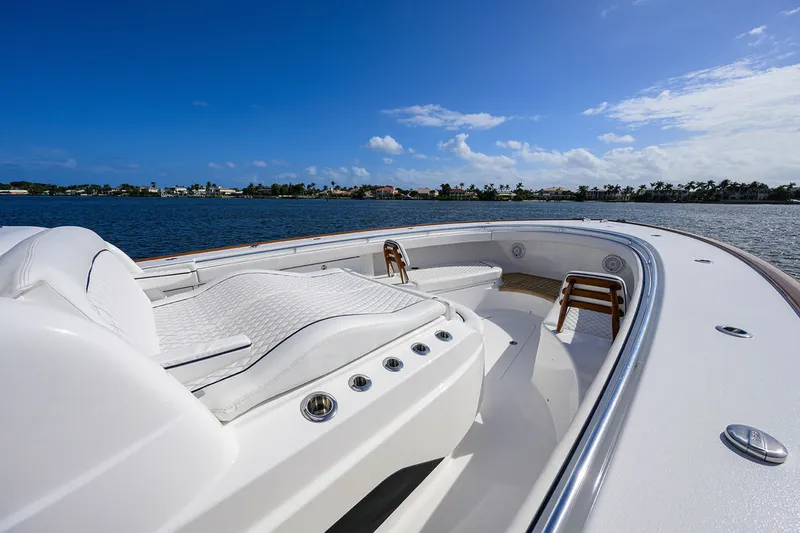 Slide: The Image of Valhalla Boatworks V-46 2023 - 7
